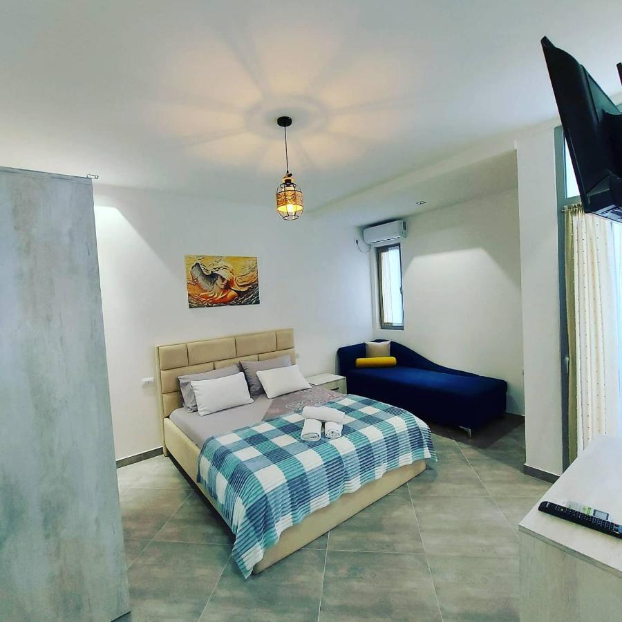 Eden Hotel Shëngjin Εξωτερικό φωτογραφία